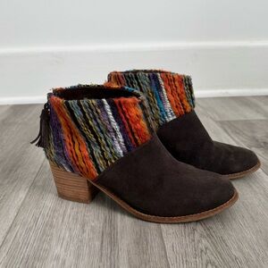 Toms Brown Leila‎ Suede Boots size 8